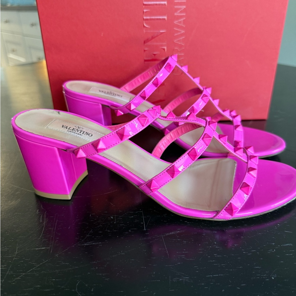 Valentino Garavani Rockstud paten leather mules